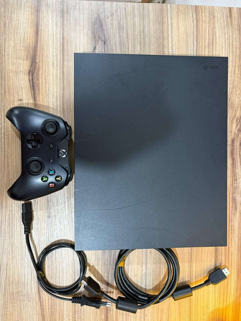 لسلام عليكم 
للبيع فقط بدون مراوس
جهاز جهاز Xbox One X 
اخو الجديد 
السعة التخزينية: 1 تيرا بايت (1TB)
نظيف جداً غير مفتوح 
يدة تحكم واحدة اصلية 🎮 بدون كفر خلفي 
كيبل HDMI اصلي🖥️
كيبل الطاقة اصلي 🔌
بدون كارتونة 📦 
سعرة ٢٠٠ الف 
مكاني بغداد / الطوبجي


**إذا كنت صاحب هذا الإعلان وتريد حذفه لأي سبب، رجاءا أرسل رسالة إلى الدعم الفني**