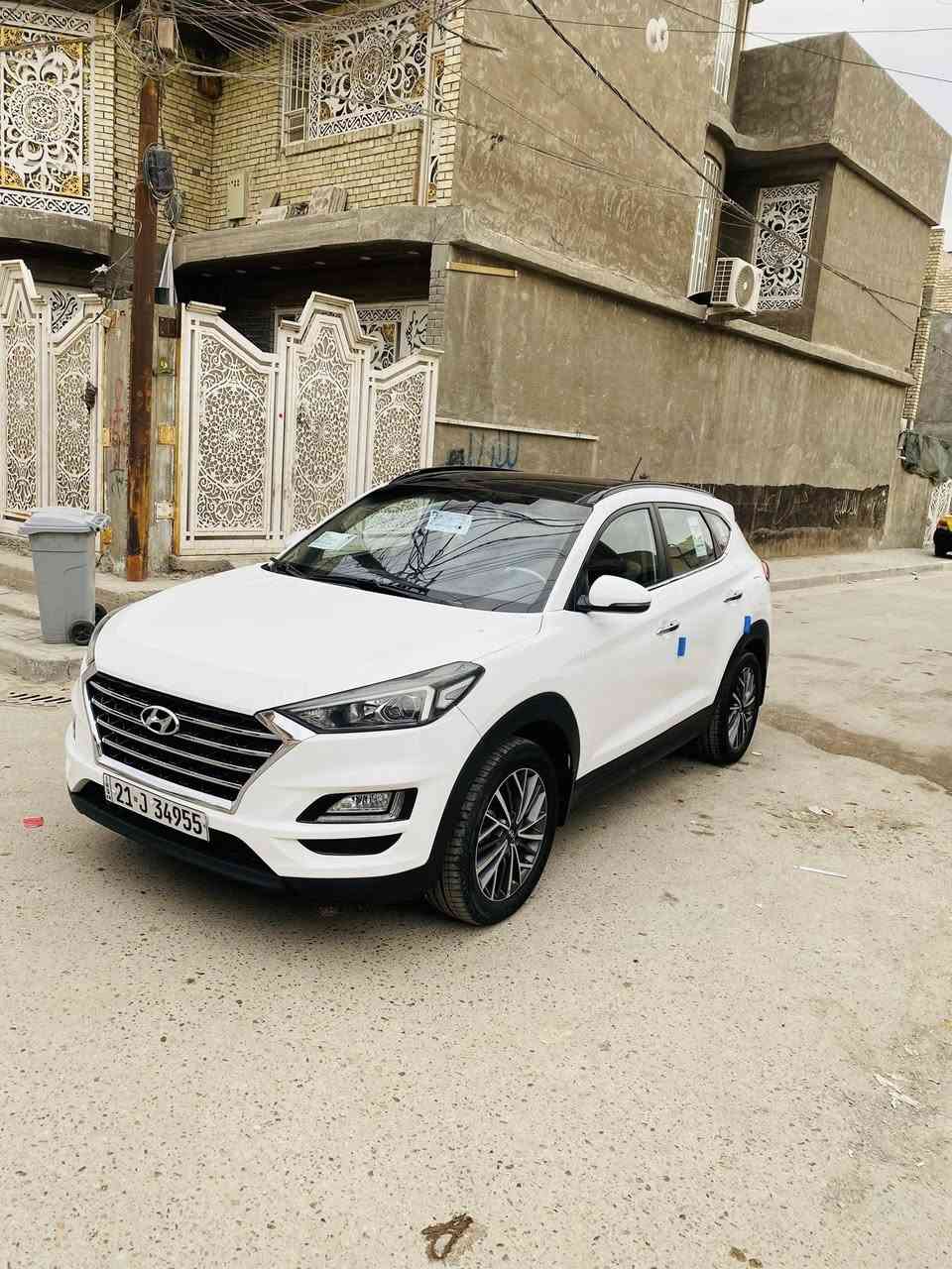 السلام عليكم
توسان موديل 2020خليجي
شركه الكاصد
مكفوله كفاله عامه 
صبغ وتبديل وفتح
كير مكينه تبريد وضع شركه 
 فول مواصفات واحد ع واحد
رقم سليمانه  تحويل اوكاله
مواصفات
بصمه
بانو رما
تبريد قطعتين
رادار
نقطه عمياء أوتو ستوب
تحكم ستيرن
تبريد قطعتين
شاحن واير ليس
تحديد مسار
كشن كهربائي
أوتو ستوب
توقف ذاتي
هندبريك بصمه
فور ويل
سستم سماعات انفنتي
اريل نفكيشن
لد نهاري
بعد بيهة هواي مواصفات

سيارة نظيفة جدأ 
مكان سيارة بغداد
للاستفسار***********
