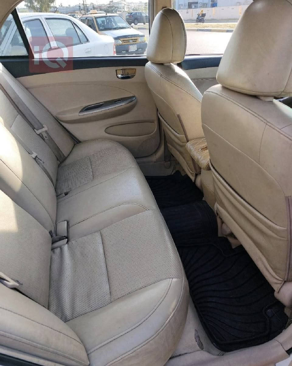 سياره BYD  للبيع
سياره جديده بشرط 

سعر سياره مناسبه

سياره داخلي او خارجي جديد

موديل 2015

بدون حادث و بدون صبخ 

كير و محرك معمر جديد لاصرف ولانفج و تبريد بشرط 

كير عادي

سويج او ابواب بصمه

جامات كهرب

كوشن جلد 

شاشة كامرة حساسات

منظومة غاز حكومية 60 لتر 

تحويل بشرط 

مكان سياره موصل حي الصديق

سعر  63 بيها مجال بسيط

رقم اربيل دولي

غرامة صفر

الاتصال ***********
