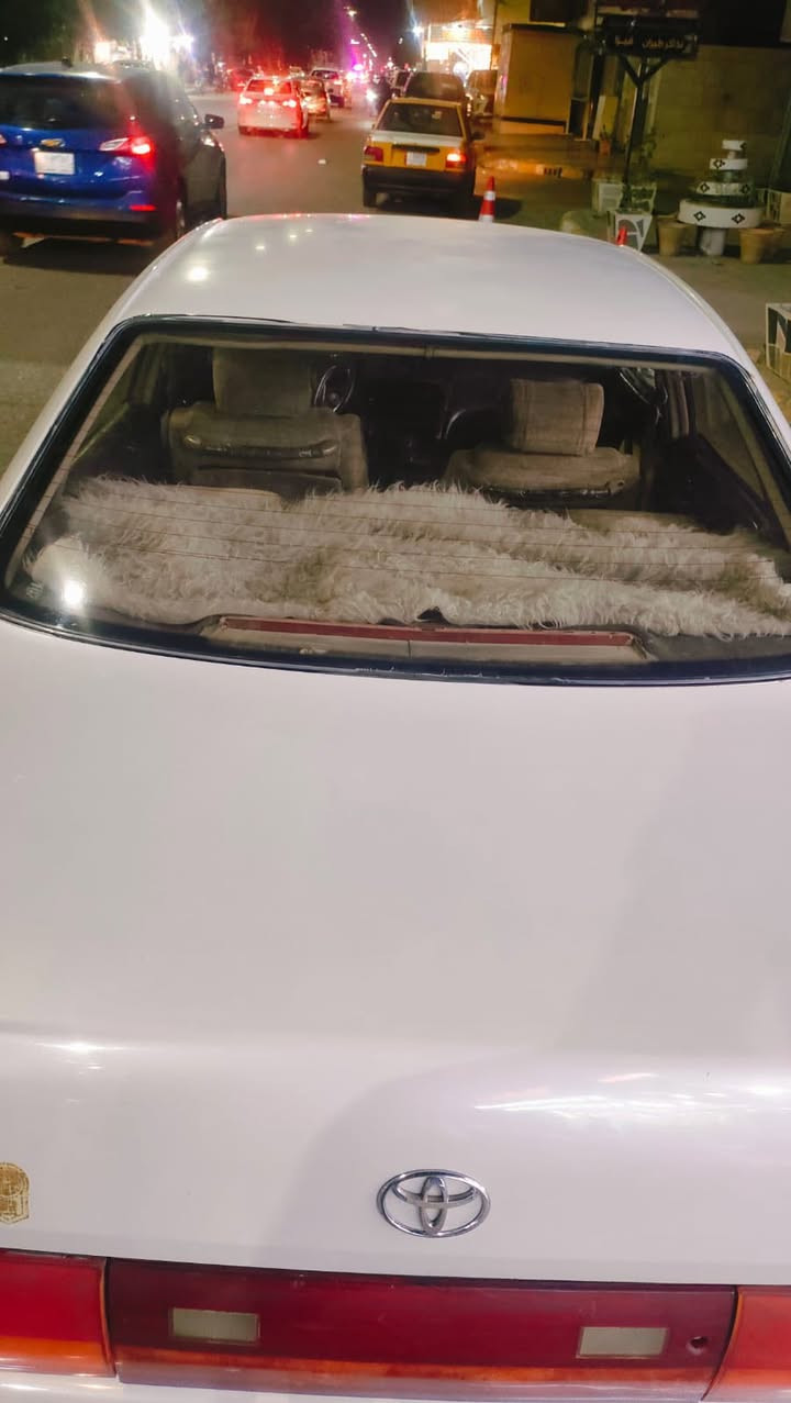 السلام عليكم سياره بطه متصل  موديل 90
مكينه وكير كفاله وبعدهن عل سحك حداديه تخم تاير مكفوله من كص ونقل  مشروع وطني بسمي  الرقم الجديد ديالى  الشراي يتصل ***********

المكان واسط سعر60 وبيه مجال
