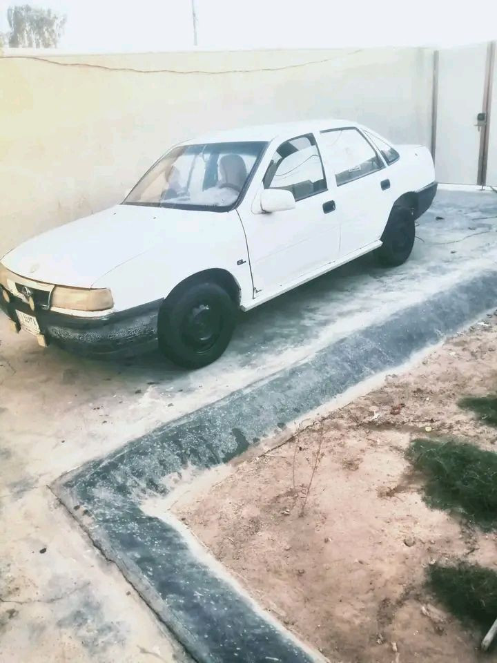 السلام عليكم اوبل فكترة 91 راعيها كربلاء هنديه بس ماندله بيع سويج.. تخم تاير جديد بلكات وتخم وياير جديد عقل جديد فيت بم جديد دينما جديده باتري جديد كهربائيتها كله شغله بس كاطعه نار 🔥 لو ديلوك عاطل  لو كويل بلكات ماتوصل نار تجي وشوف وبختدمتك مكان سيارة نجف حيدريه خان النص عامود 462 شارع ياحسين *********** سعر 13وبيها مجال
