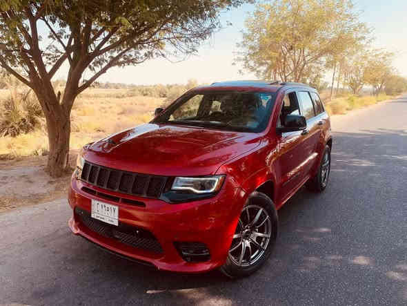 سلام عليكم عندي جيب موديل 17 رقم بغداد باسمي رقم جديد حادث بنيد بس اريد فورت اكسبيشن من 22وفوك كون 7راكب *********** سعر 240 بيها مجال
