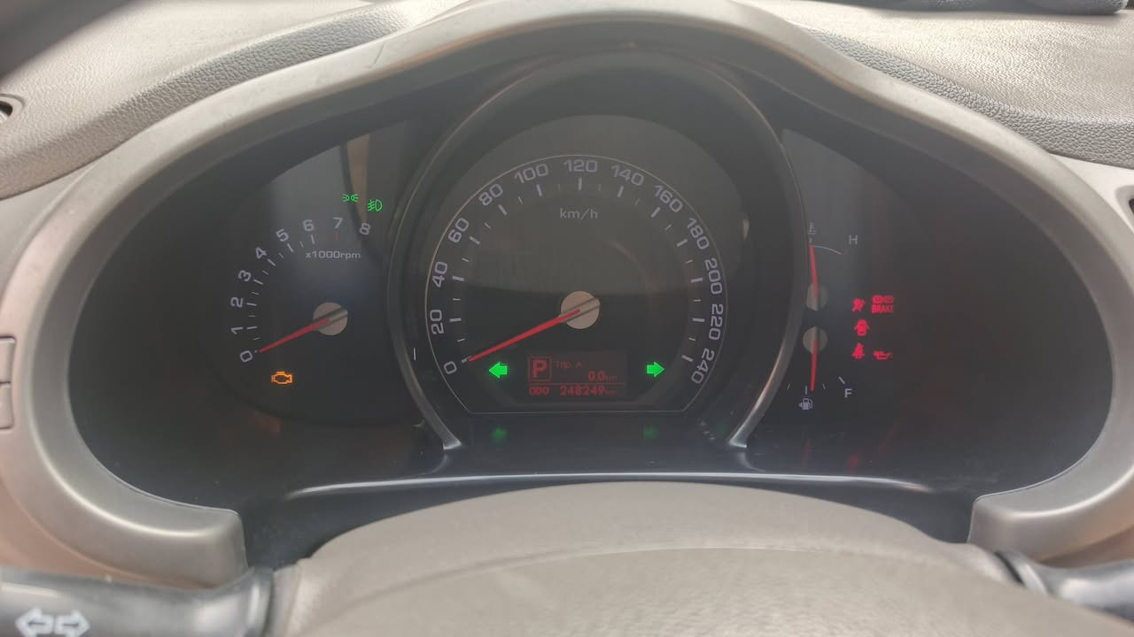 سلام عليكم ورحمة الله وبركاته  سياره سبورتج للبيع مديل 2012 خلييجي السياره فول مواصفات ما عده البصمه ولسياره نضيفه ملاحضه الي يريد يستفسر عنهه الاتصال عله الرقم *********** العنوان بغداد سوك حي النصر  سعرهه السياره 150 وبيهه مجال لطيبين
