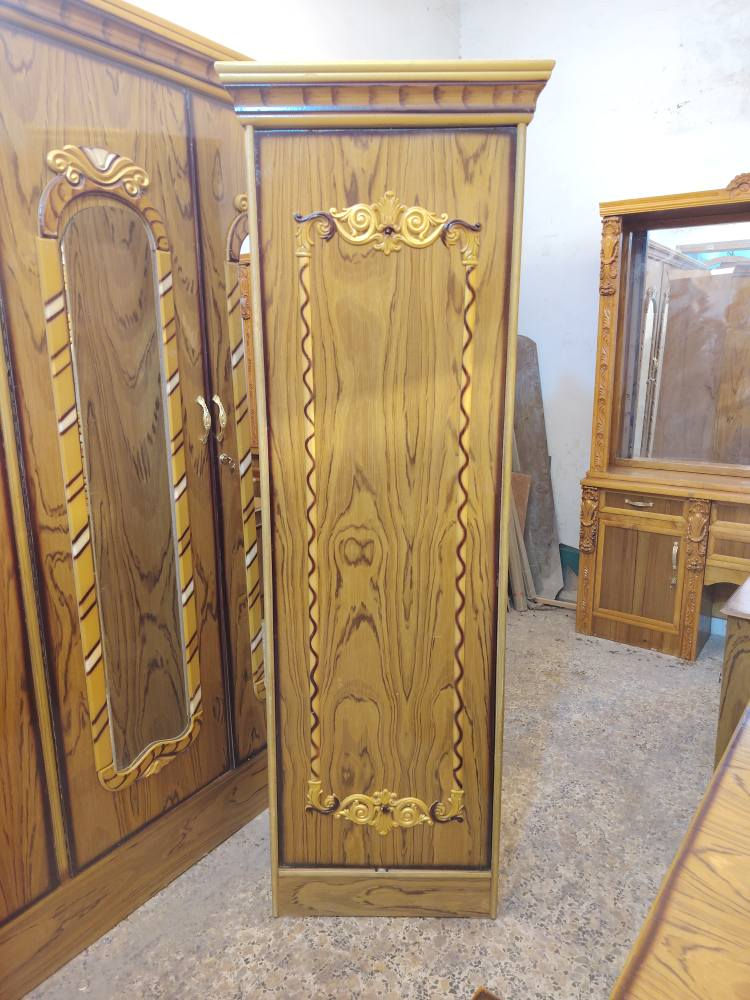 غرفه مستخدمه 6باب نضافه فول سعر650معرض ابو عقيل ميسان حي رساله شارع ماطور قرب صيدليه حازم ***********((نشتري جميع الغرف)) عمارة, ميسان
