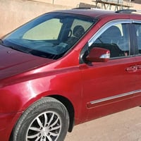 البيع سيدونه موديل ٢٠١١ سياره بسمي حداديه توني مشتغله ومحرك صارلي سبوع...