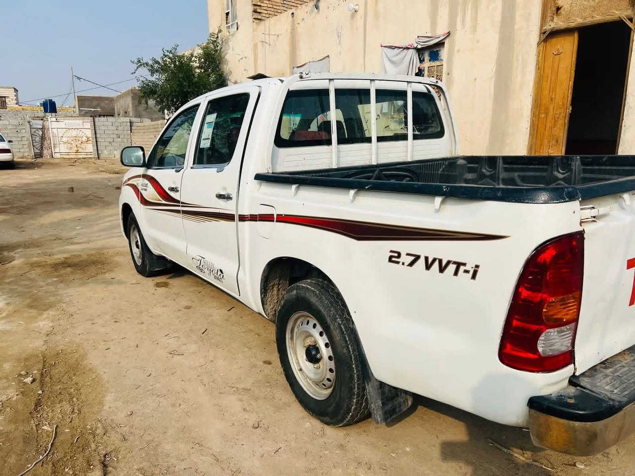 السلام عليكم 
فلاونزه ٢٠٠٧
سياره مكفوله شاصي١٩سعودي بيهه فقط بارد بسيط بجاملق والباب الخلفي 
سياره مال جناي خير من الله 
مكان الناصريه الاصلاح 
***********الخاص مفتوح
السعر ١١٥وبيهه مجال
