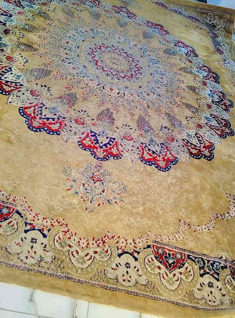 زولية كاشان اصليية درجة اولى تجنننن ذوووق ورسم يجنن🔥🔥🔥
الزولية 5*4 وجديددة نظيفة كلش 
راقي درجة اولى 
للطلب تواصل على الخاص
العنوان بغداد 
الاولوية للطلب المسبق
🌹🌹


**إذا كنت صاحب هذا الإعلان وتريد حذفه لأي سبب، رجاءا أرسل رسالة إلى الدعم الفني**