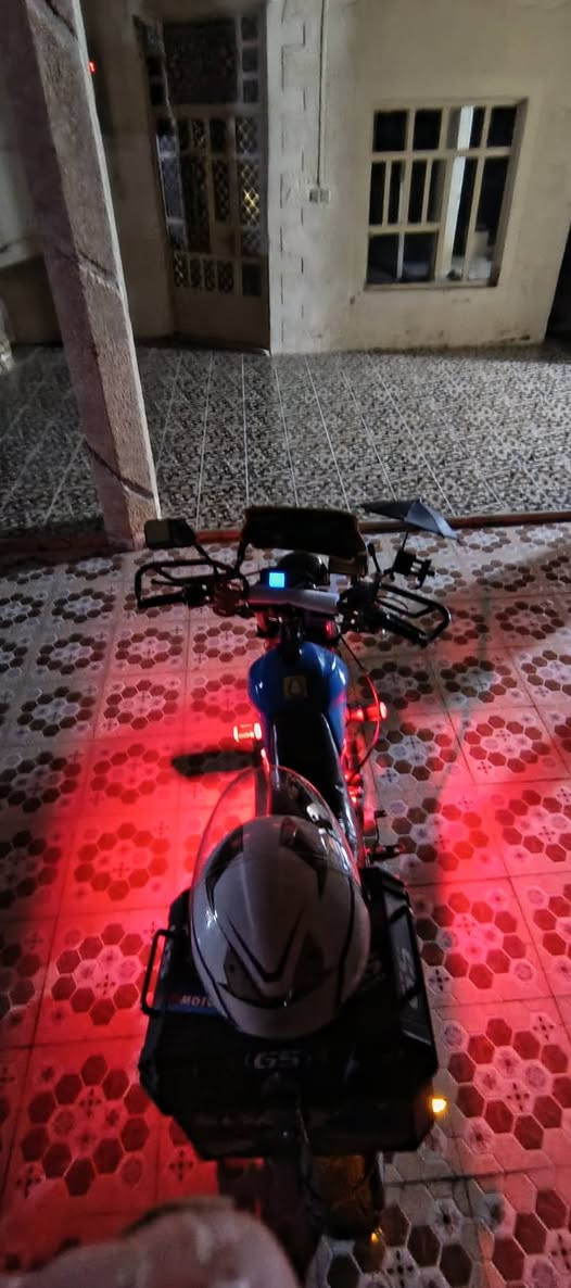 اسلام عليكم بيع مستعجل 550 مكان ديالى الخالص موديل 19 كلشي شغال أو كامل بس اشغل تقوصات بصيطة‏ ‪***********‬‏
