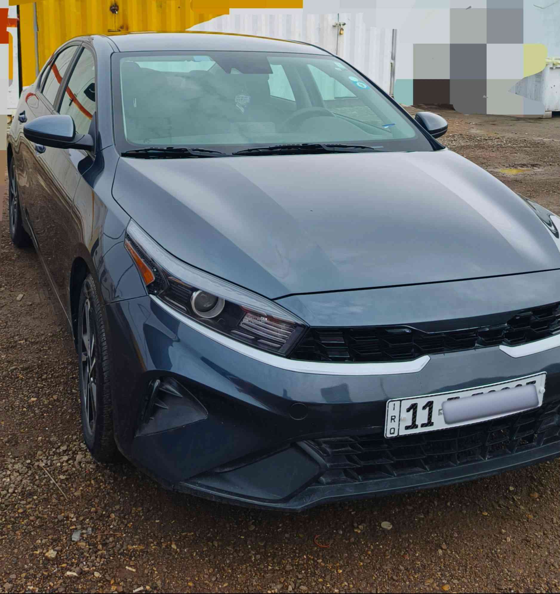 كيا فورتي  2023
 رقم بغداد بأسمي وارد امريكي 
ضررها خلفي بسيط بدون دواخل صبغ فقط قطعتين جاملغ خلفي ايسر ونص الباب الخلفي الايسر
بجم كبس شرط / بــدون ايربااك  
ماشيه ٤٥ ميل فقط 
مواصفاات السياره   
شاشه حجم كبير  + كامره دواره 
رادار امامي اوتو بريك 
نضام تحديد مسار للسياقه الالكترونيه شاشه ذكيه حساس خلفي 
تحكم استيرن كل الجهات    
مانع انزلاق + كروز سرعة 
محرك 2000 دووش مامفتوح كير حداديه تخم تاير كفاله ويل كب داخل مخمل أسود
دخول جديد للعراق ورقمتها اني 
السعر 153 $
مكان السياره بغداد الزعفرانيه
‏‪0774 029 6960‬‏
