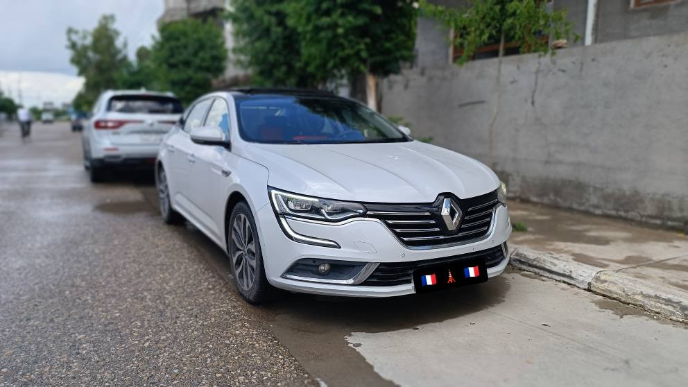 Talisman 2018 Renault 
تالیسمان ٢٠١٨

کیلۆمەتر :تەنها  78,000 کم ، کلین تایتڵ بێ سارد 

هەموو مەسروفە زەرورەکانی تالیسمانی بۆ کراوە:
بوشی ستاب ئەکسلی دوای بۆ گۆڕدراوە(واتە نەرمە سەیارەکە) ٩٠$
ئەپدەیتی خەریتەی عێراق و زیادکردنی مواسەفاتەکانی تر ٦٠$
گۆڕینی فلتێزی گێڕ ٣٠$ ,کار پلەی بۆ ئەپڵ USB 30$, هادرۆلیکی گێڕ ٩٠$.
واتە 300 $ کە پێویستە هەموو تالیسمانێ بۆی سەرف کرێت.
نرخ : 138$ 

سێرڤسی ڕۆن و هادرۆلیکی گێڕ بەس لە Motul کراوە، وەسڵی هەمووی ماوە. 
سەنەوی تازەیە تا ٢٠٢٨.

سەیارەکە تا بڵێی خزمەت کراوە و بە ناوی خۆمەوەیە. هیچ مەسرفێکی نیە، بە شەرتی گێڕ و مەکینە و کارەبایی و غرامە، تحویل و وکالة. 

فول فول مواسەفات
داتاشۆ، كوشن مساج و كارەبايي، سارد و گەرم،کوشنی دوا بەس گەرم، پەردەی بیلاد، سەلاجە،  بەسمە ، سقف پانۆراما، سنوق شفت، حەساس ٣٦٠، کامیرە، ئاوێنەی ڕادار و لایتی ژێر، لایت دەبڵ لید واتە فولی جیایە، ناوەوە ٥ رەنگ، گێچ پێنج ڕەنگ ، ٨پەرەشووت، داخستنی جام و پانۆڕاما لە دورەوە،ئەوتۆ پارک، سماعە بۆس.
خوێندنەوەی هێماکانی هاتو چۆ، تحدید و لیمیت سورعة، ئەوتۆ ستارت و ئەوتۆ هۆڵد.
وە زۆر مواسەفاتی تر.

مەکینە: ١.٦ تۆربۆی نیسان نیسمۆ 200HP
گێڕ: ٧ گێڕی ئۆتۆماتیک دەبڵ کلاجی  مارسیدز
ناونیشان: سلێمانی 
***********
***********
رقم اربیل
++
++
++
رينو تاليسمان 2018
المسافة المقطوعة: 78,000 كم فقط، أوراق السيارة سليمة وخالية من أي مشاكل.

تم دفع جميع المصاريف اللازمة لصيانة سيارة تاليسمان:
استبدال جلبة محور العجلة (سيارة رياضية) 9 دولارات
تحديث خريطة العراق وإضافة ميزات أخرى 6 دولارات
استبدال زيت ناقل الحركة 30 دولارًا، نظام CarPlay لأجهزة Apple عبر منفذ USB 30 دولارًا، نظام هيدروليكي لناقل الحركة 9 دولارات.

إجمالي التكلفة 300 دولار، وهو المبلغ الذي تم إنفاقه على جميع مصاريف الصيانة.

السعر: 138 دولارًا

تم تغيير زيت ناقل الحركة والنظام الهيدروليكي في مركز موتول.

للبيع، سيارة مستعملة وأوتوماتيكية

تم إجراء الصيانة الدورية للسيارة وهي مسجلة باسمي. لا توجد أي مصاريف، بما في ذلك مصاريف ناقل الحركة، المحرك، الكهرباء، المخالفات، التسليم، أو أي رسوم أخرى.

مواصفات كاملة
بيانات فنية، وسائد تدليك كهربائية، تبريد وتسخين، تدفئة المقعد الخلفي، ستائر، ثلاجة، مرطب، سقف بانورامي، ناقل حركة أوتوماتيكي، نظام رؤية محيطية 360 درجة، كاميرا، مرآة رادار وإضاءة سفلية، إضاءة LED مزدوجة، 5 ألوان داخلية، 5 ألوان للجدران، 8 مظلات، إغلاق زجاجي ورؤية بانورامية عن بُعد، ركن آلي، سماعات رأس.

قراءة إشارات المرور، حدود السرعة، تشغيل تلقائي، تثبيت تلقائي.

وغيرها الكثير من الميزات.

المحرك: 1.6 لتر تيربو نيسان نيسمو 200 حصان
ناقل الحركة: ناقل حركة أوتوماتيكي مزدوج القابض من مرسيدس 7 سرعات
العنوان: السليمانية
***********
*********** السليمانية, العراق
