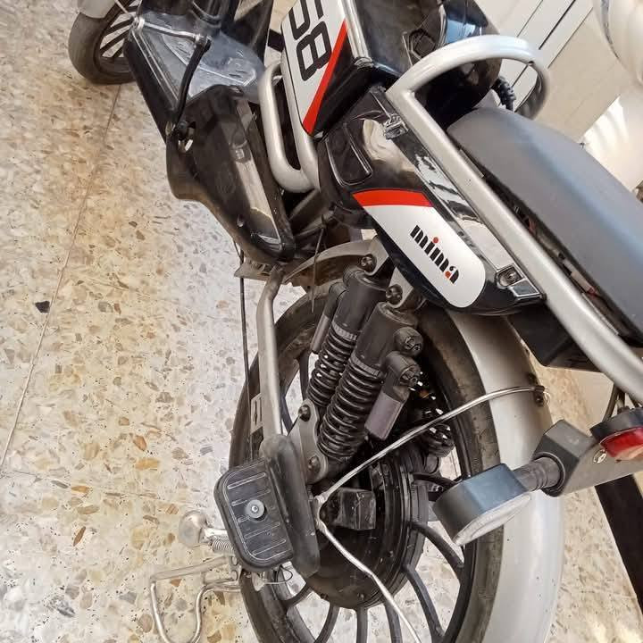 دراجه شحن البيع عوزه باتري و بريك سعر مناسب ***********
مكان البلديات بغداد

