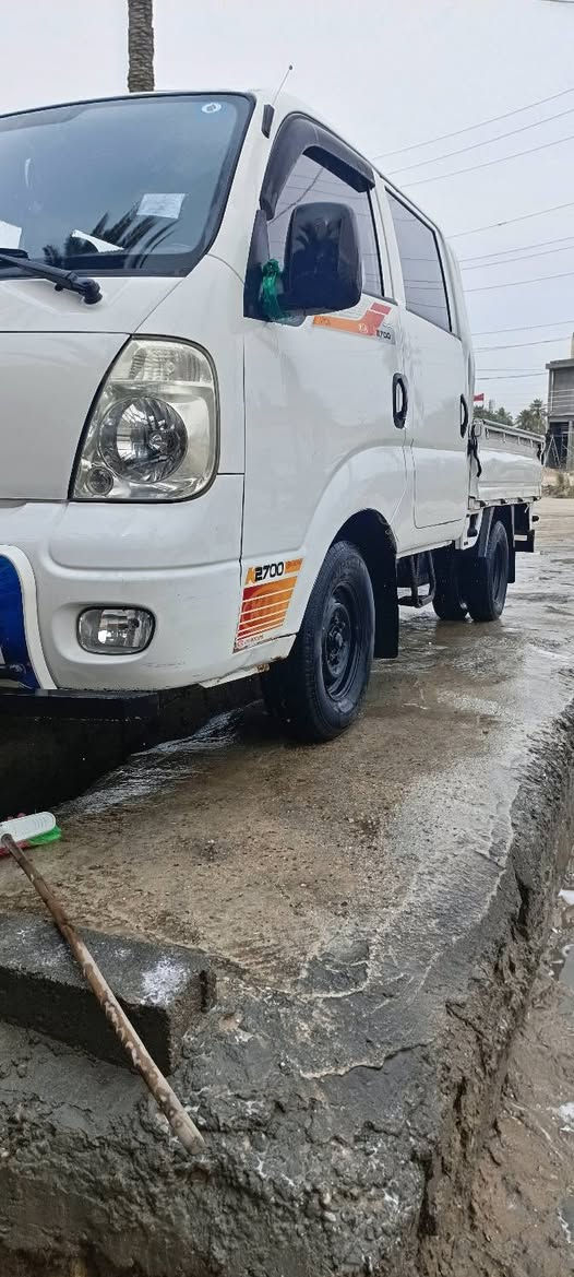 كيا موديل 2009
سلام عليكم عندي سياره موديل 2009 
مكينه كير اكسن شاصي تخم تاير صدر جديد 
رقم بابل بسمي تحويل ثاني يوم عنوان سياره كربلاء 
سنويه 2030 اني مامتواجد على الفيس الاستفسار اتصال على رقم الموبايل ***********
