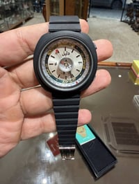 سويسرية اصلية • بوصلة القبلة • مقاوم للماء