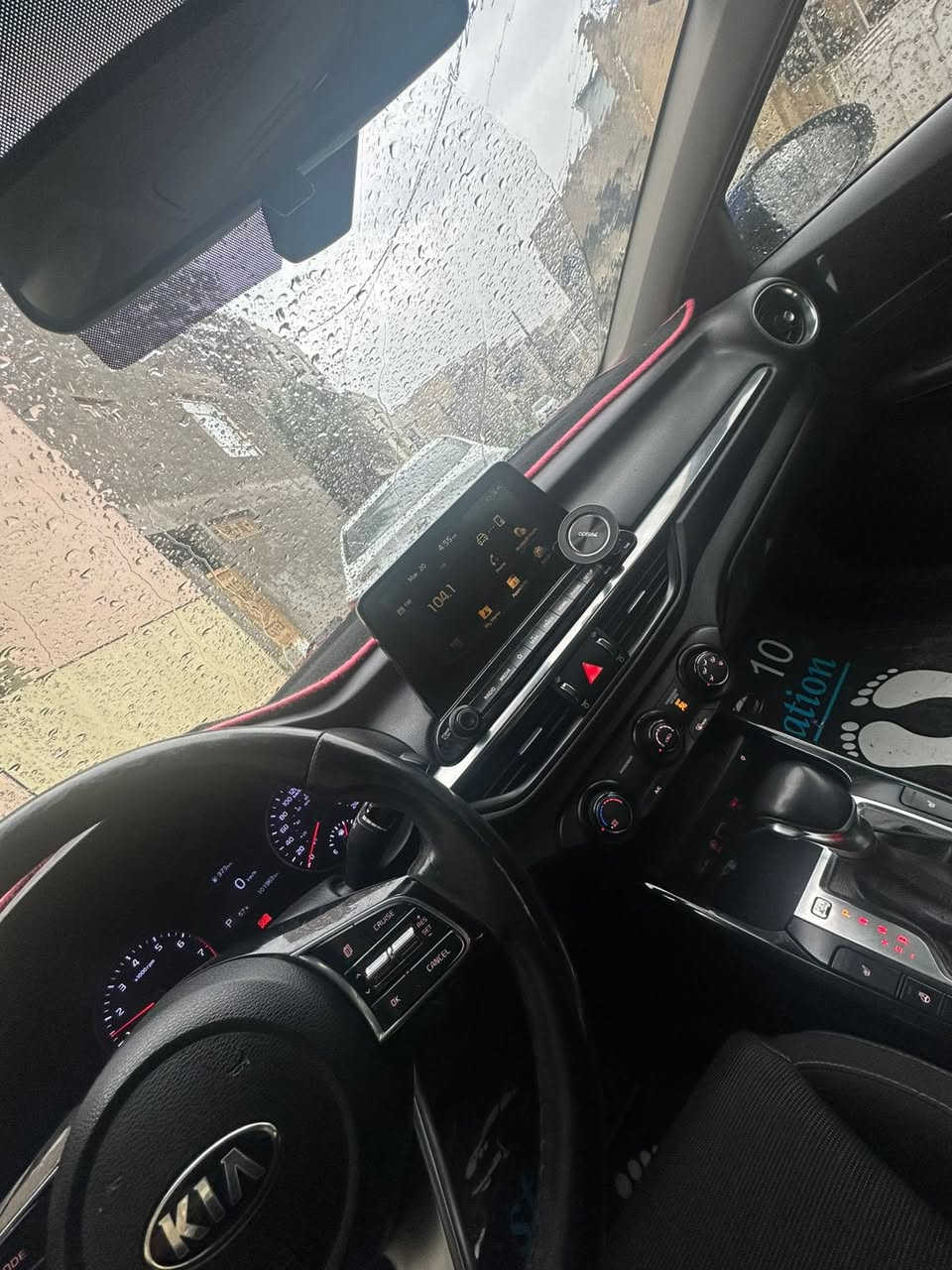 السلام عليكم
كيا فورتي موديل 2019  وارد امريكي 
حادثه جنطه كما موضح بالسونار 
السيارة ماشيه101963 كيلو متر 
مكان السيارة بغداد السعر ١٢٠  وبيه مجال 

الرقم ***********
