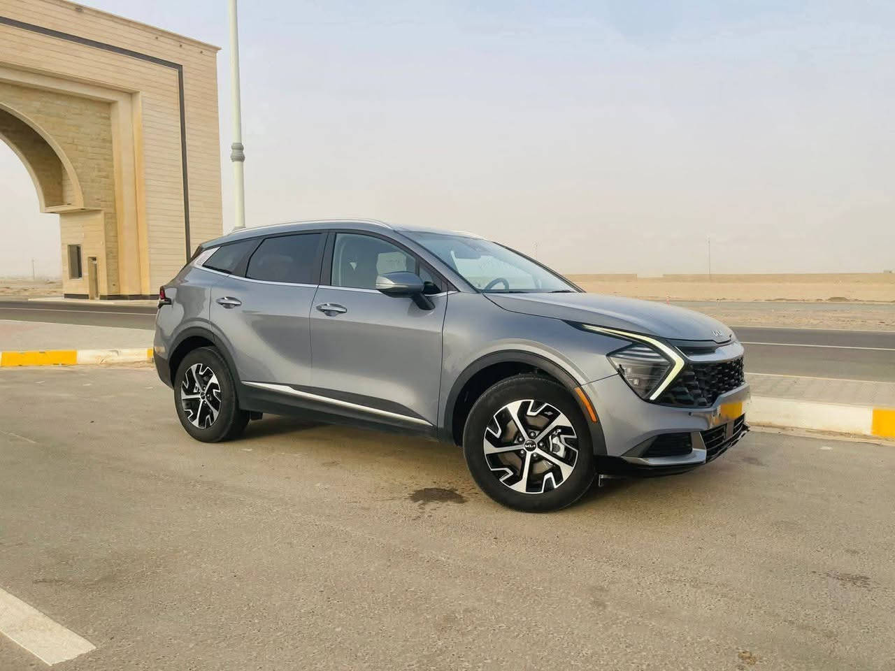 السلام عليكم
سبورتج موديل 24 وارد أمريكي منفست تترقم جميع المحافظات عد الإقليم
فول مواصفات بصمه تشغيل بصمه أبواب هيتر كشن شحن لاسلكي اشاير بالمري تبريد منفصل نقطة عمياء حساس خلفي أمامي شاشه متصل دجتل
حجم المحرك 2/5
الضرر صبغ براس البونيد والجاملق بدون شاصي صور الضرر بالمنشور
ماشيه 13الف ميل
مكان الشرقاط الزاب قريه اصبيح
السعر 195$ وبيها مجال  وترهم مقدمه والباقي اقساط
***********
***********
