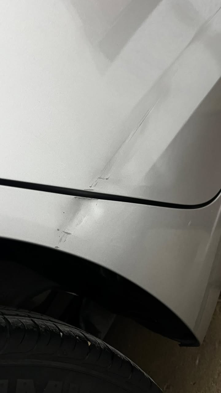 للبيع mg5 2024 بيع مستعجل جداً
السيارة تحت ضمان الشركه وجديدة جداً

وافولها كله محسن

ماشية 24 الف 
مواصفات السيارة 
ابل كار بلي
اشاير ب المري
تحكمات ستيرن 
مثبت سرعه
شاشة كبيرة 

بيها ملاحضه ب الباب و شخوط ب الدعاميات

مكان السيارة صليخ
رقم : ***********
سعرها 106 وبيها مجال بيع مستعجل جداً
