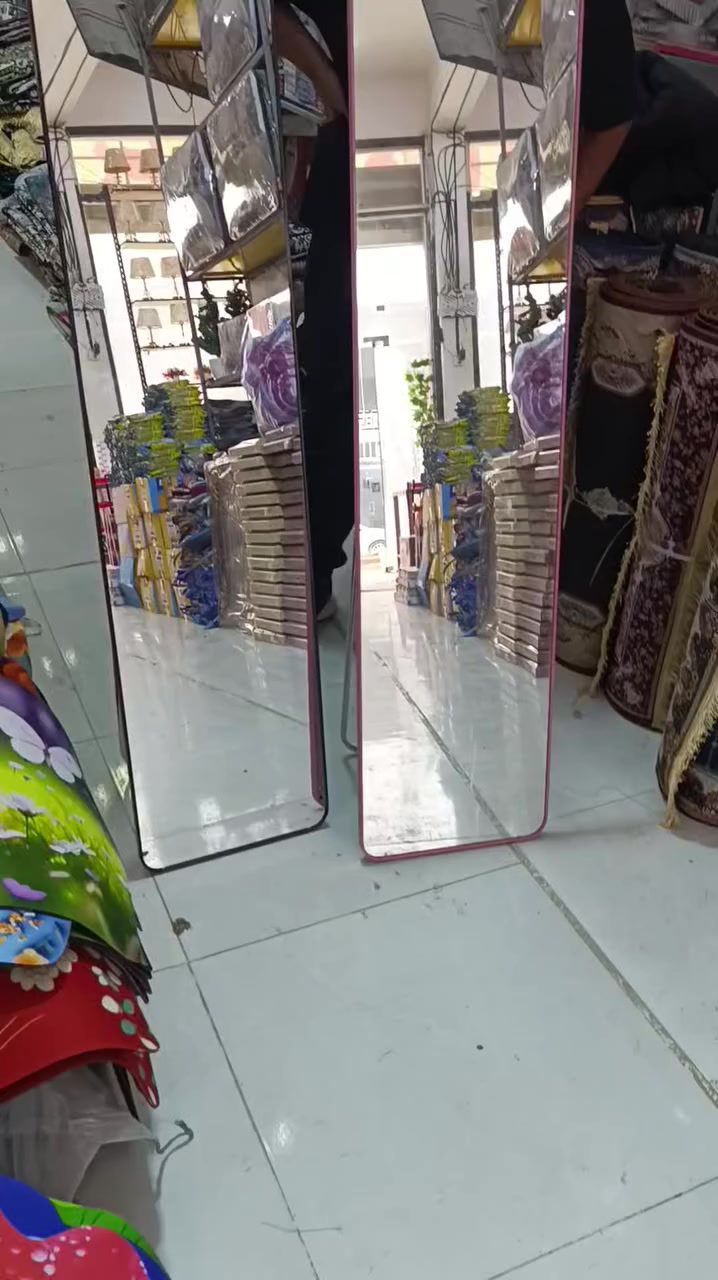 مرايا ضد الكسر ب11500القطعه جمله فقط اقل طلب 10قطعه خدمه توصيل داخل الديوانيه والجميع محافظات العراق  العنوان ديوانيه شارع المواكب مقابل جامع المصطفئ وانهاد الحسناوي اتصال ع الواتساب ***********
