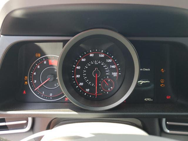 ￼ ￼سلام عليكم شباب النترا للبيع موديل 2023 صور الحادث في منشور وصور سوناتا بال منشور السيارة ماشية 28,000 خير من الله محرك دوشة 2000 سيارة تشغيل عن بعد بصمة السياقة ذاتية تحديد مسار رادارات السيارة رقم بغداد باسم مكان السيارة بغداد الزعفرانية عارض ب 157وبيها مجال هاذ رقمي 
***********
