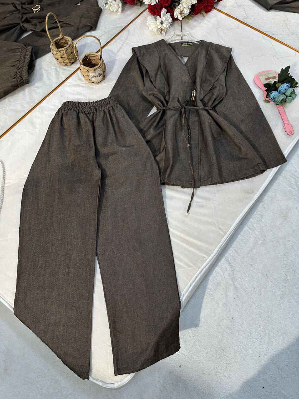 ❤️ ﷽
الكولكشن الرمضاني يبدأ من هنا 💐 

ووصل الجمال وترند الموسم😍❤️

طقم قطعتين  دابل تركي 

الالوان كما معروض 🎨✨✨

قياس   38 40 42 44 46 48

السعر 38  الف


**إذا كنت صاحب هذا الإعلان وتريد حذفه لأي سبب، رجاءا أرسل رسالة إلى الدعم الفني**