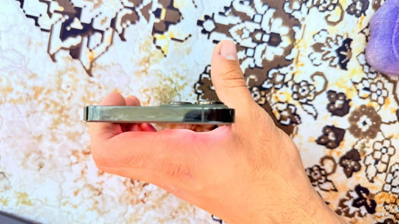 شرق اوسط
زيتوني
ذاكره ٢٥٦
كارتونته موجود
مستبدل شاشه اصليه فقط ثلاث خيارات
الشراي يتفضل خاص او يتصل ***********
