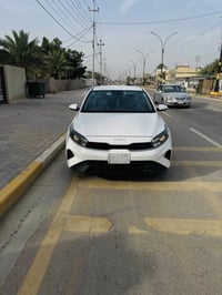 سيراتو ٢٠٢٣ • ماشية ٦٠٠٠٠ • رقم بغداد