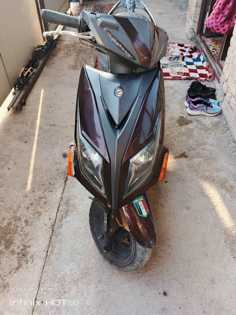 السلام عليكم دراجة سيام فايتر نوزل ياباني دراجة مكفولة لون جوزي مكينة ما مفتوحة فقط  ضربة صغير مثل مامو ضح بالصورة للبيع السعر 500وبيهة مجال المكان بغداد الجديدة الرقم ***********
