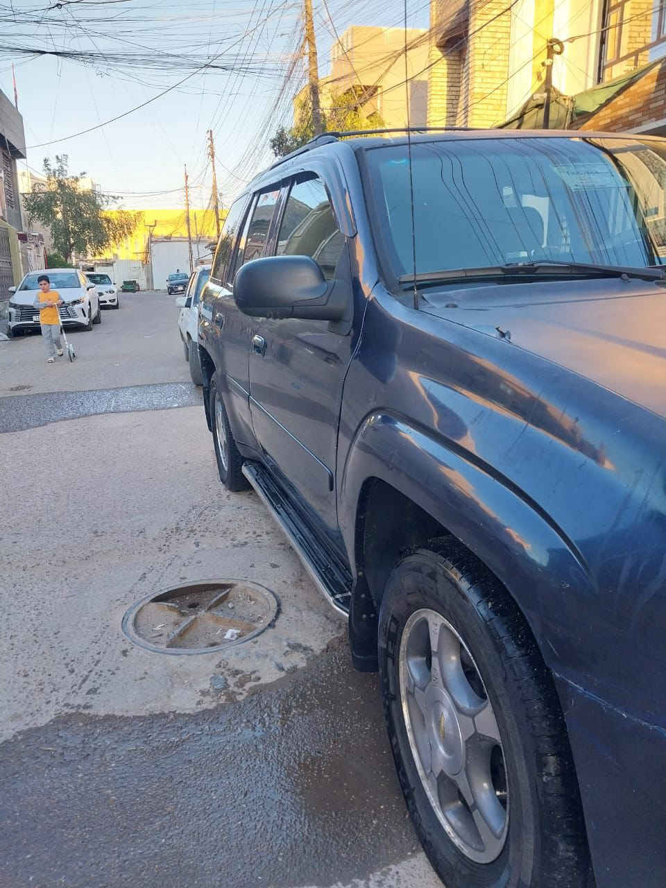 بلايزر 2008 كير ومكينه مكفولات للبيع صدر امامي خلفي غرفة جديدة 70 وبيه مجال ***********
