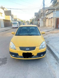 للبيع كيا ريو موديل 2009 وارد امريكي مصفرة هيأة رقم بغداد والمكان بغدا...
