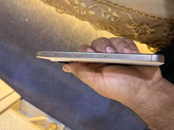 سلام عليكم 16ابرو ماكس نضافه 100عدد دورات 133 بطاريه 100 مكان كربلاء سعر 1400قفل  ***********
