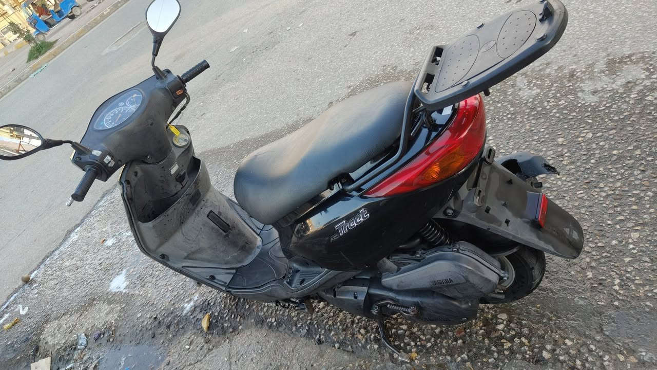 سلام عليكم لكزز 2013 كفالة عامة بلادية الدراجة السعر 1300وبيهة مجال  ***********
