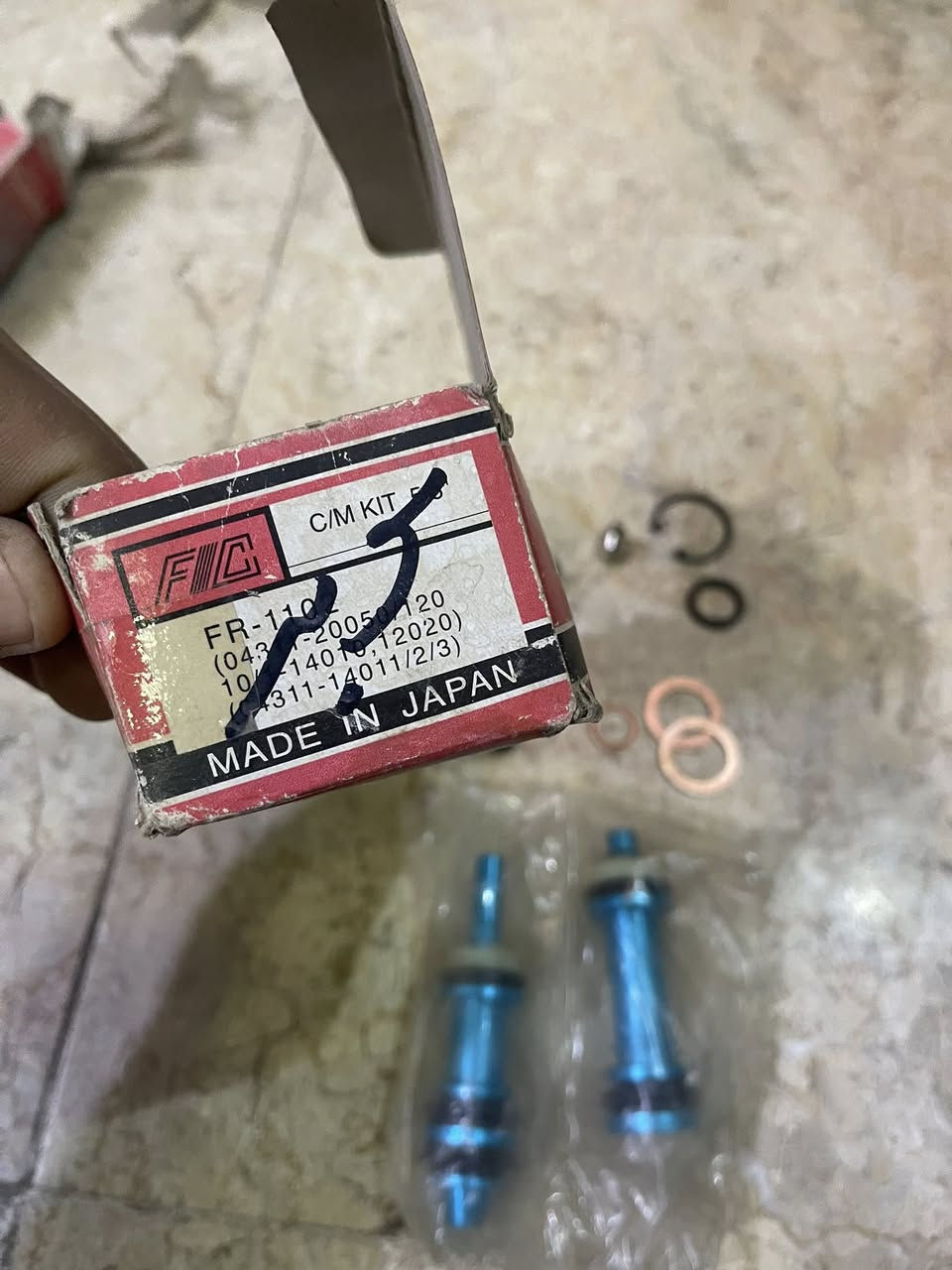 غراض سوبر مشكل جديد وكلهن اصلي ياباني ابيعهن شلع مكاني بغداد الاستفسار ***********السعر ١٣٠  مكاني بغداد
