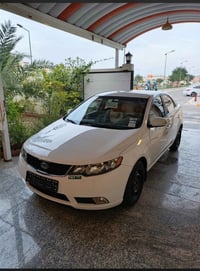 كيا سيراتو • اوتوماتيك • بصره