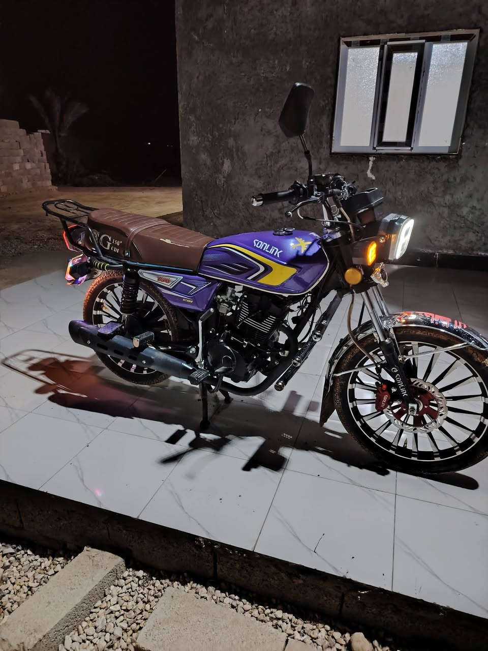 سلام عليكم سيفان 24شكل 25محرك 150جاكوج للبيع او مراوس حسب القناعه  نضافه  نشاط خير من الله السعر 800
#ادمن حبيبي


**إذا كنت صاحب هذا الإعلان وتريد حذفه لأي سبب، رجاءا أرسل رسالة إلى الدعم الفني**