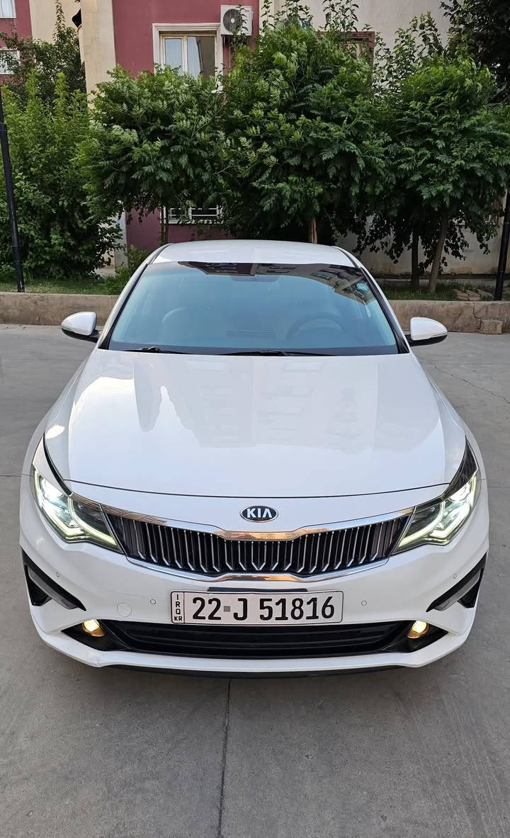 ﷽
كيا اوبتما 2020 خليجي
ارغب واقوى موديل بالاوبتما
محرك دوش DOHC 2400 دبل صالنصه گير ومكينه مكفولات من الفتح ومن كل عيب السياره ماشيه 171 الف كيلومتر
السياره بيها الصندوگ صبغ وكم مكان بارد والسونار بالمنشور
السياره داخل بيجي
تبريد مركزي قطعتين امامي خلفي /تحكمات ستيرن جهتين /گير اوتوماتيك وعادي وشفتات تحكم بالگير على الستيرن /شاشه وكامره خلفيه HD / كشنات تغليف جلد اصلي/ انظمة قياده ايكو وسبورت وكومفورت /كروس تحديد سرعه /مرايات شفط واشاير بالمري /مرايه وسطيه فلتر عاكسه للضوء /حساسات امامي خلفي /لد امامي نهاري لايت امامي عدسات متحركه كشافات اماميه /منظومة زنون ثلجي /دفيوزر خلفي بلادي /5 ويل كب حجم 17 وبريك 4 دسكات ...
تايرات جديده حداديتها ممتازه تبريد ثلج سبيرها ما مستخدم العده البلاديه مال الشركه وياها
رقم اربيل الدولي الجديد هزه جديده سنويه جديده الى 2029 باسمي تحويل مباشر بنفس اليوم
مكان السياره بالسليمانيه قرب الفاملي مول
السعر 177$ ومجال بسيط جداً
الشراي يتصل على الرقم ***********
