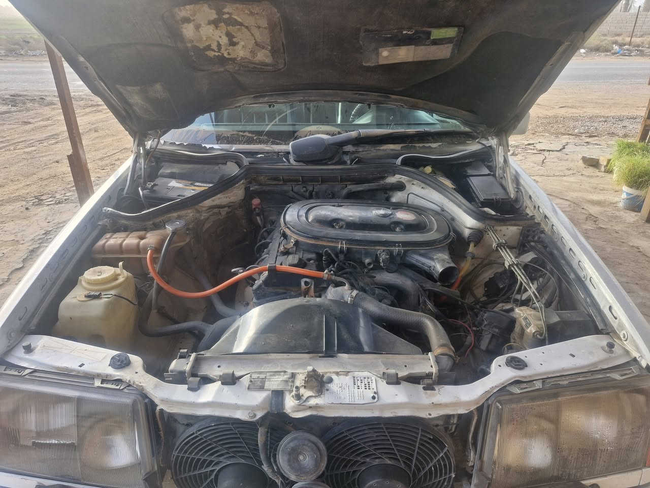 دب مديل ٨٦ جاهزه رقم انبار مشروع وطني بأسمي تحويل مباشر السعر ٤٨ وبيه مجال العنوان نجف مشخاب  للاتصال ***********
