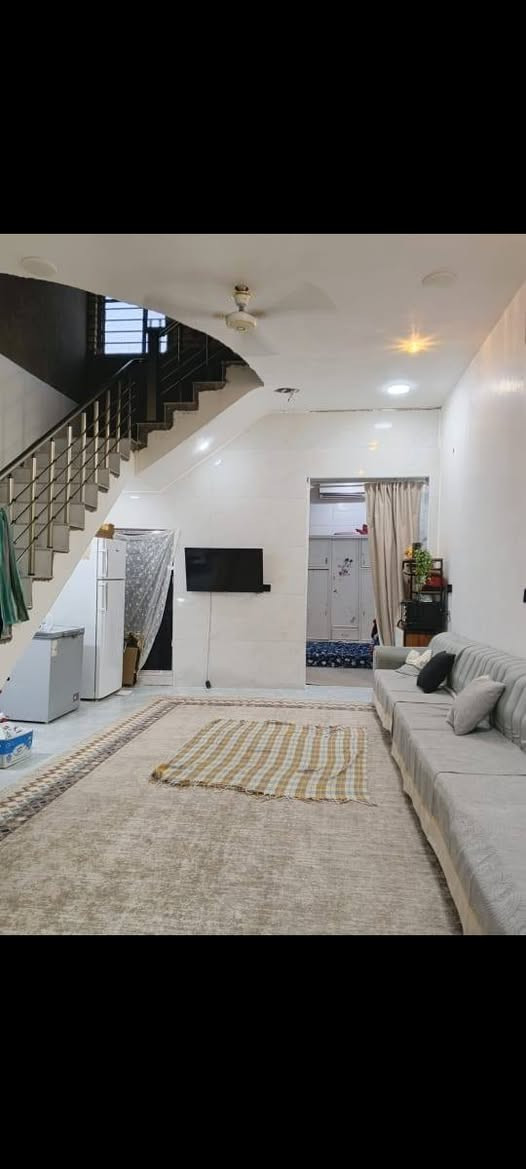 دار للبيع رقم

المساحه 100متر طولاني

خارطه اوربيه  كونكريت حديث

السعر :  ب55وبي مجال بسيط 

العنوان حي الغدير الثانيه 
 معامله كامله واصله للتقييم على ماده 20

تواصل واتساب ***********
