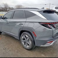 توسان SEL • ٢٠٢٥ • مزاد الرمادي