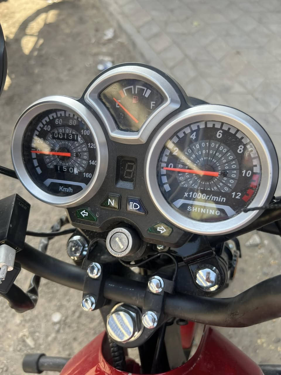 شاينة للبيع 2025 جديد زيرو البارحة اشتريته من المعرض واريد ابيعه لون احمر     السعر 950الف

مكان الدراجة. السيدية

رقمي. ***********
