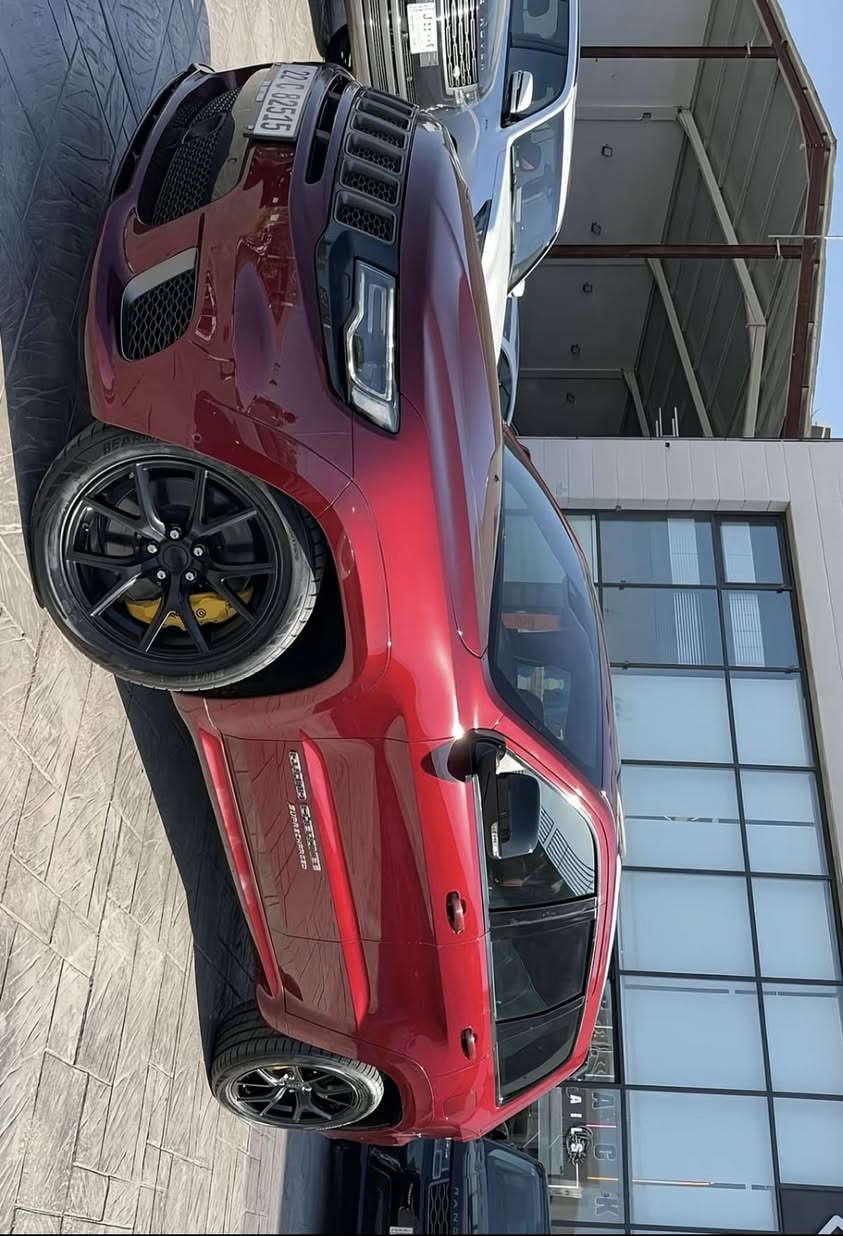 القويييي التراك هوكك SRT
تفاصيل السياره كامله يم راعيها اني مكلف بل نشر 

رقم صاحب السياره ‭0775 755 2104‬:
