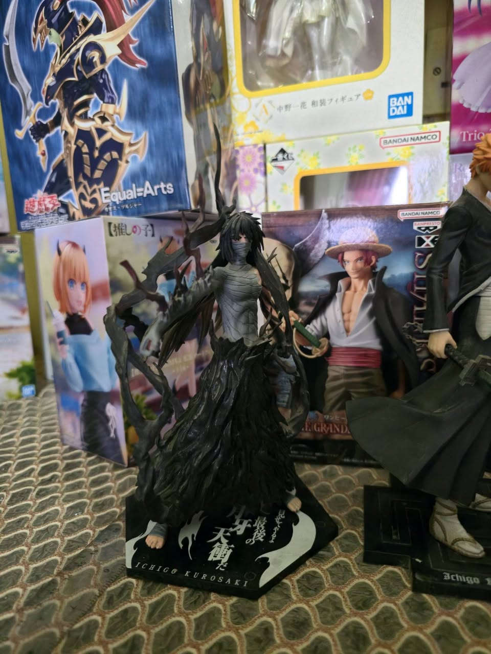 مجسمات للبيع سعر القطعة ٢٠
اذا تاخذ سيت بليتش يصيرن ال٢ ب ٣٠ 
مجسمات ونبيس اصليات من بانداي


**إذا كنت صاحب هذا الإعلان وتريد حذفه لأي سبب، رجاءا أرسل رسالة إلى الدعم الفني**