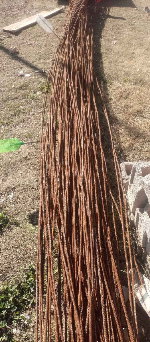 السلام عليكم اخوان طن حديد للبيع اوكراني ستاندر مال الشركه للبيع ***********
