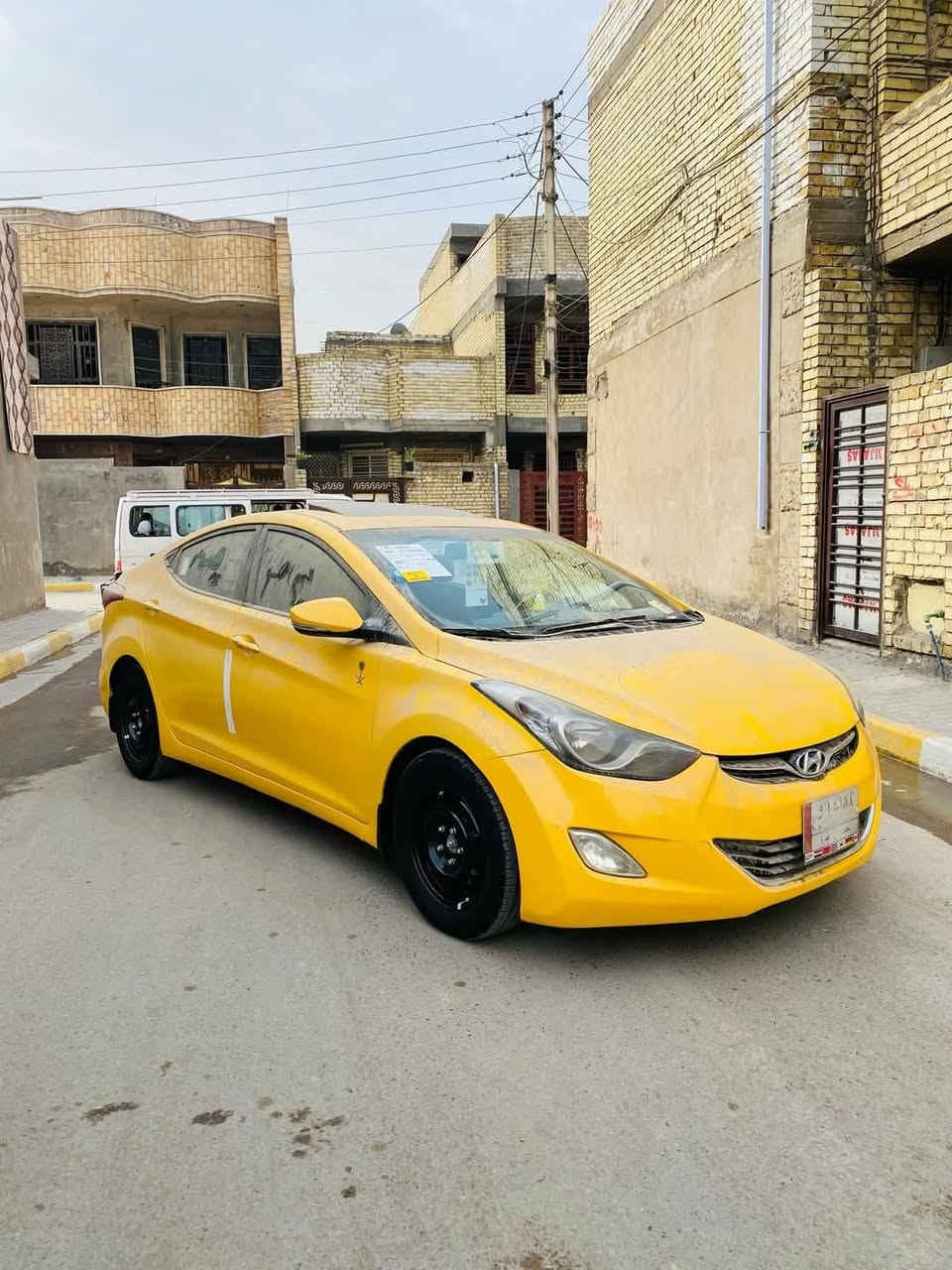 #اقراء_التفاصيل النترا 2013 أمريكي لمتد حادثها موضح بالصور بداية لغد وشاصي جهة السايق وبالعراق بيها ضربة بين الهلال والباب الخلفي وجوه الباب الأمامي
مكينة وكير خير من الله شادلها مكينة تفصيخ والكير مسويله ادامة كاملة مازدات جدد بلكات تبريد بيانو ثلج جديد  باسمي رقم بغداد انكليزي تحويل مباشر 
بصمة
فتحة
تحكم كهرباء
تدفئة كشنات خلفية أمامية
اشاير بالمري
وباقي المواصفات معروفة ينرادلها ترتيبات بسيطة
السعر 100 وبيها مجال مكاني البلديات ***********
