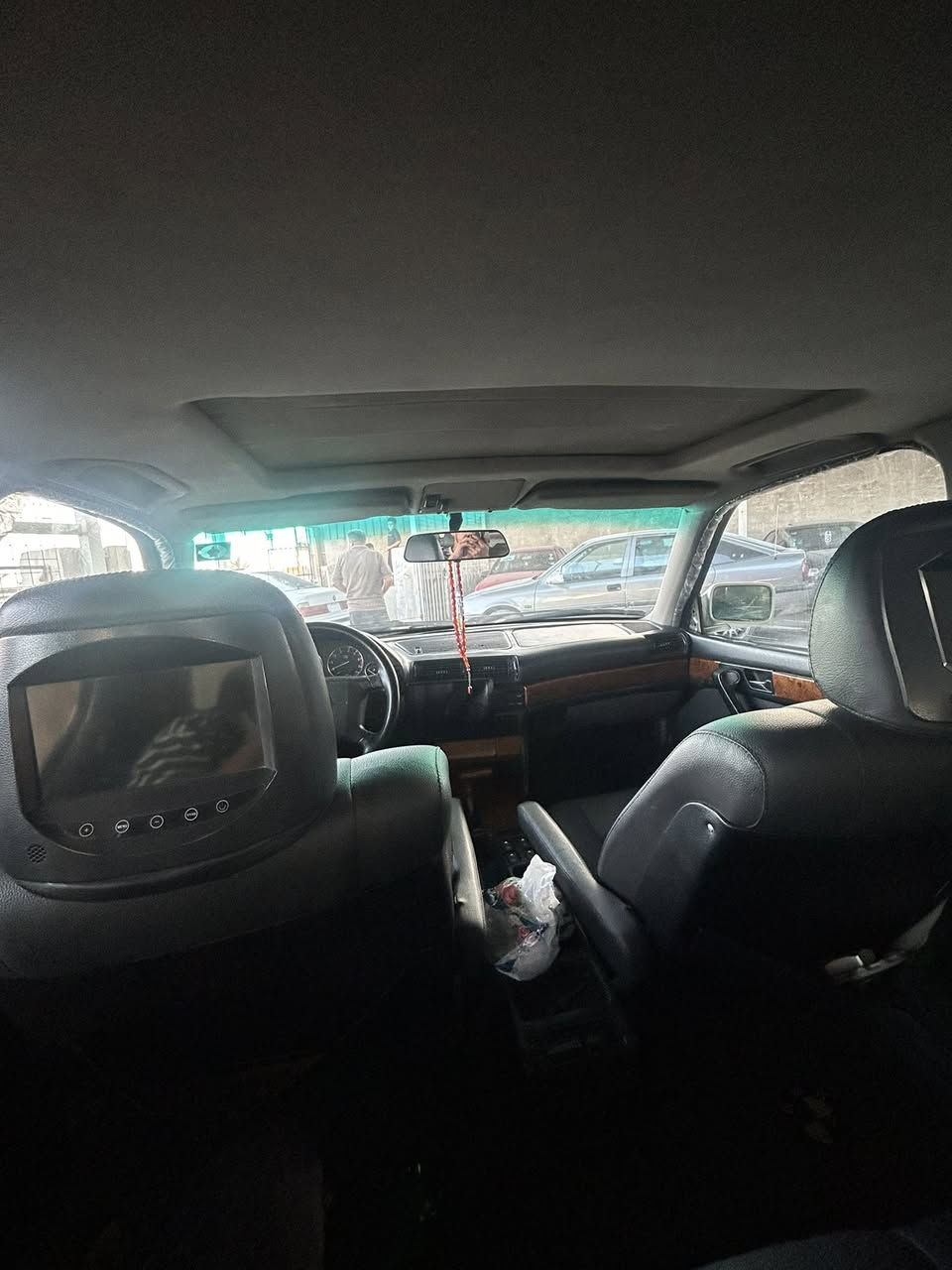 بي أم 730 
8 سلندر 
رقم سنويا هزه جديد 
كير تومااتيك 
تبريد شغال كشنات كهرب 
شاشتين خلف لكشن وشاشه دشبول 
للأستفساار اكثر *********** 
***********
