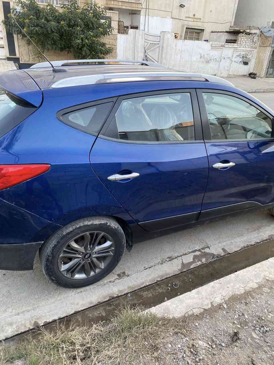 السلام عليكم
توسان موديل 2015 امريكي كلين محرك 2400 GDI

نضامين بانزين و غاز السيارة فول عدى الفتحة والبصمة والسيارة جاهزة مكاني ديالى بعقوبة

السعر 138$

***********
