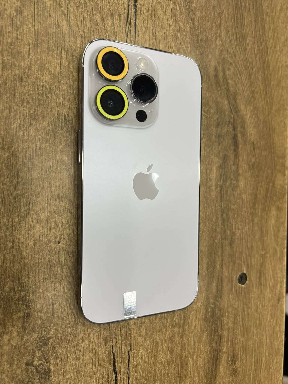 السلام عليكم
ايفون ١٤ برو ذاكره ٢٥٦ جهاز مكفول ما مفتوح بطاريه ٨٥ عنوان بغداد السعر ٧٢٥ الف وبي مجال قليل الرقم :***********
