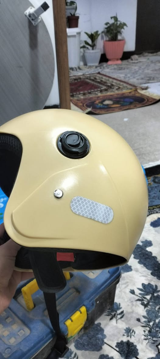 خؤذه مع زوج كساره سعره 17وبيه مجال وهذا رقمي ***********
