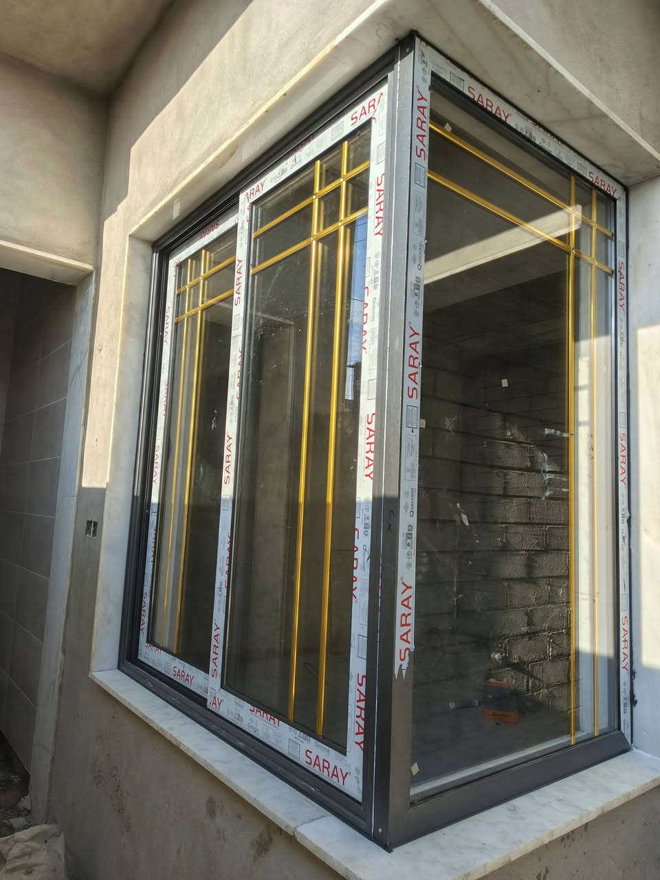 لي كافت انواع البواب ول شبابيك الامنيوم انسب السعار ***********
