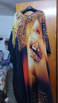 فساتين للبيع التواصل على الرقم 07706947141