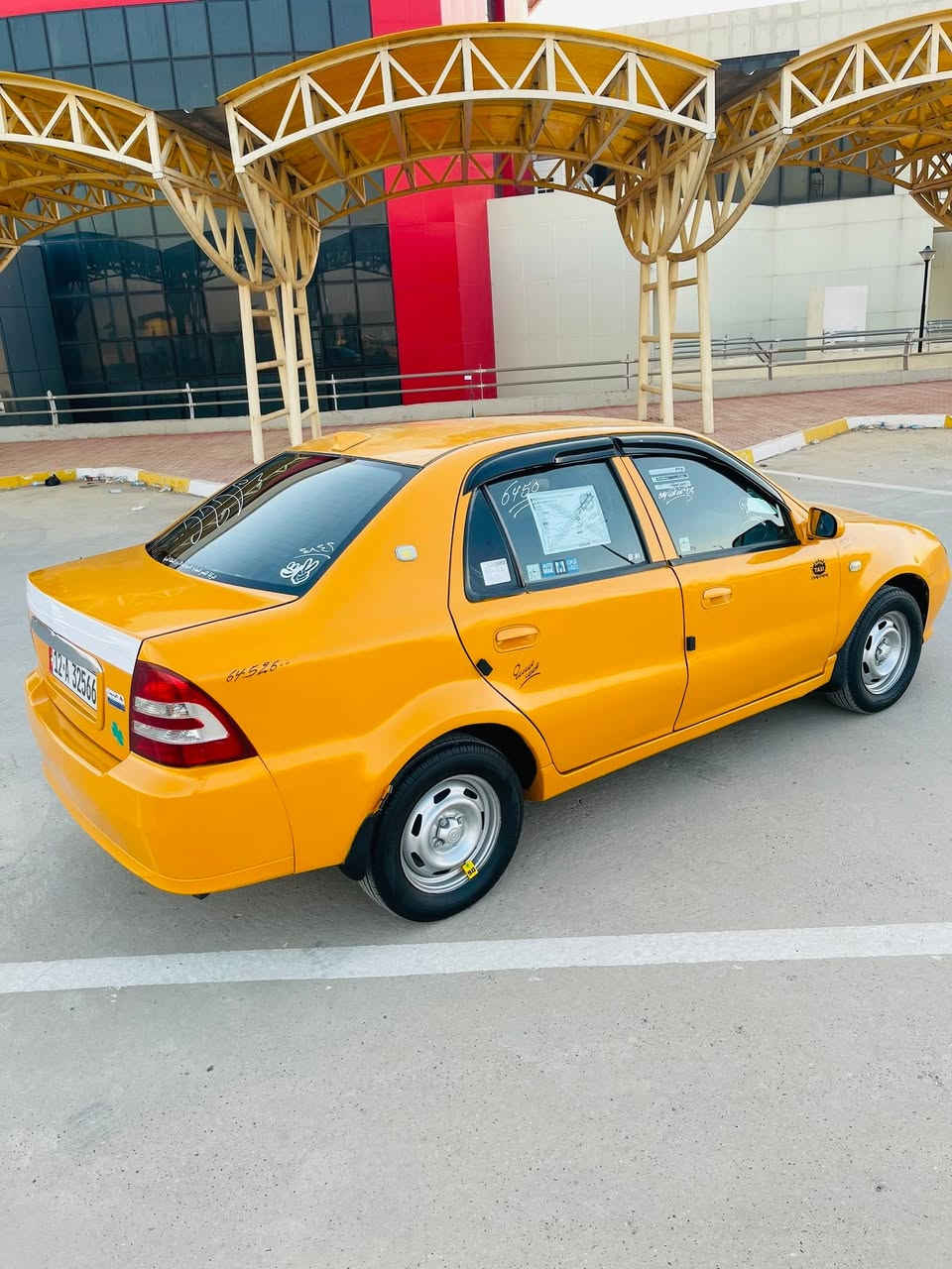 سلام عليكم سيكي للبيع موديل 2013 كصه جديده كاربون بانزين رقم نينوى مصطره هيئه 75 غرمات صفر شرط الوكاله وتحويل مكينه كورله مال كصه بل كارتون كير شرط طخم طخم تايه جديد بل كارتون سياره تخبل شرط احله من الصور وما يعوزه ربع كبل ع شارع 
موصل جانب الأيمن السعر 40 وبيه مجال شي بسيط 
*********** بي وتساب 
***********
