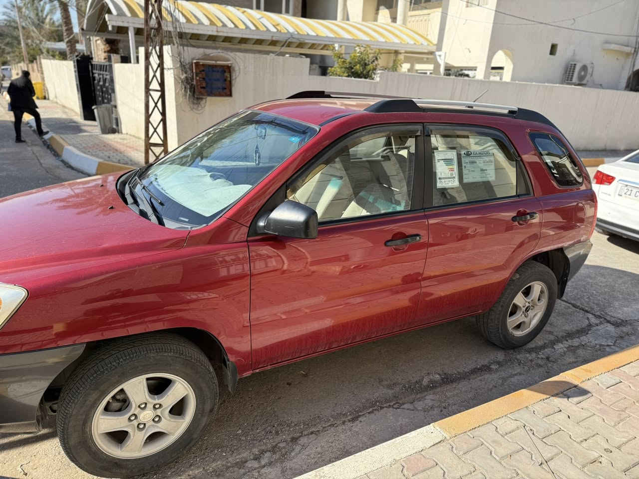 سلام عليكم KIAسبورتج موديل2008 وارد أمريكي بدون ضرر  رقم ديالى دولي محرك وكير بلادي لاصرف ولاتبخير ماشية(143الف) مواصفات عادية مكاني:ديالى بعقوبة.
السعر:115$ وبيها مجال
الرقم:***********
